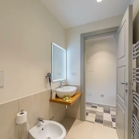 Il Giardino Dorato Farm stay *